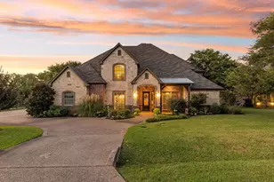 5808 Lakeside Dr, Fort Worth, TX 76179 - Photo 3