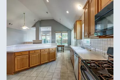 2614 Tourette Court, McKinney, TX 75070 - Photo 9