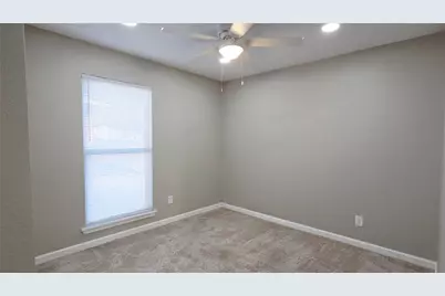 4046 Odessa Street, Dallas, TX 75212 - Photo 13