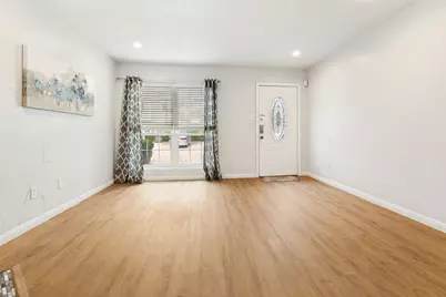 617 Carriagehouse Lane #3E, Garland, TX 75040 - Photo 3