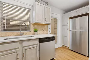 617 Carriagehouse Ln, Garland, TX 75040 - Photo 15