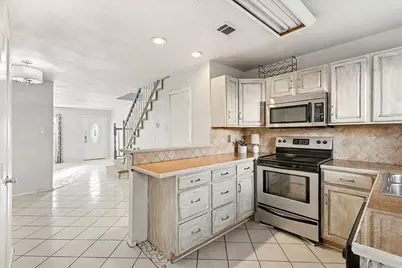 617 Carriagehouse Lane #3E, Garland, TX 75040 - Photo 11