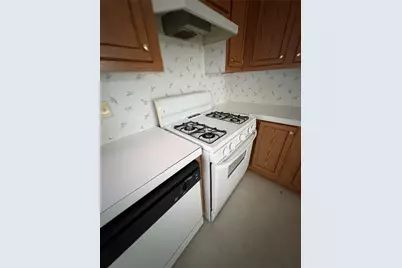 8461 Longhorn Drive, Justin, TX 76247 - Photo 5