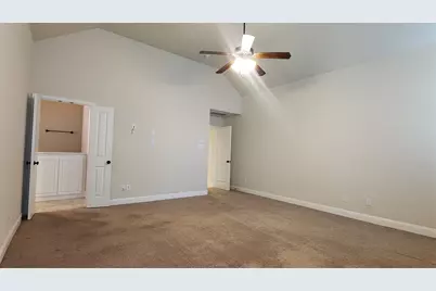 5621 Grove Cove Drive, McKinney, TX 75071 - Photo 17