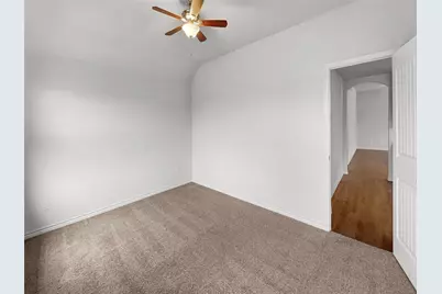 1504 Blue Jay Drive, Ennis, TX 75119 - Photo 11