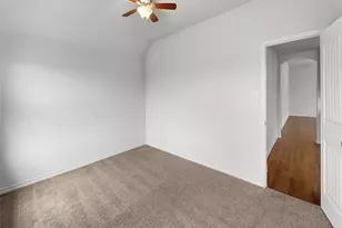 1504 Blue Jay Dr, Ennis, TX 75119 - Photo 11