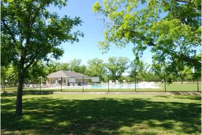 7910 Ravenswood Road, Granbury, TX 76049 - Photo 5