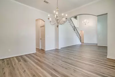 4536 Saint James Drive, Plano, TX 75024 - Photo 9