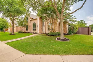 4536 St James Dr, Plano, TX 75024 - Photo 3