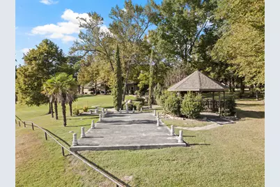 201 Country Club Drive, Mt Pleasant, TX 75455 - Photo 39