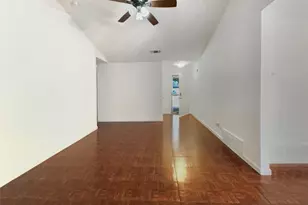 1617 N Bent Tree Trail, Grand Prairie, TX 75052 - Photo 7