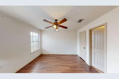 2335 Elm, Denton, TX 76201 - Photo 9