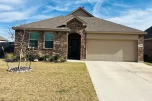 208 Post Oak St, Azle, TX 76020 - Photo 1