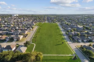 4300 Latigo Cir, Fort Worth, TX 76244 - Photo 23