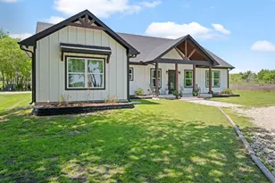 710 Valek Rd, Ennis, TX 75119 - Photo 5