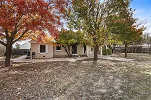 206 N Bouldin St, Hamilton, TX 76531 - Photo 3