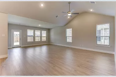 2205 Glacier Drive, Waxahachie, TX 75165 - Photo 13