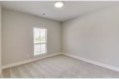 2205 Glacier Drive, Waxahachie, TX 75165 - Photo 5