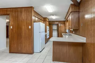 1203 Aspen Rd, Gainesville, TX 76240 - Photo 17