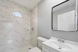 904 21st St, Plano, TX 75074 - Photo 11