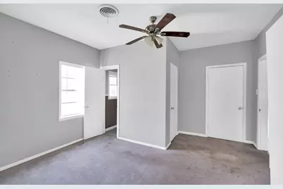 313 E Park, Italy, TX 76651 - Photo 7