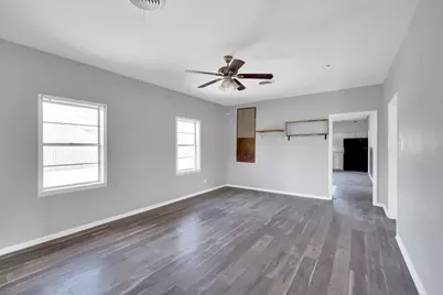 313 E Park, Italy, TX 76651 - Photo 3