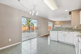 10757 Braemoor Dr, Fort Worth, TX 76052 - Photo 11