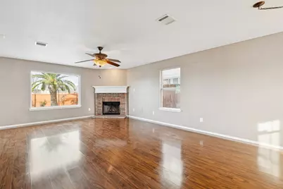 10757 Braemoor Drive, Fort Worth, TX 76052 - Photo 3