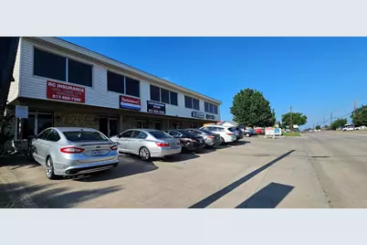 4209 Broadway Avenue, Haltom City, TX 76117 - Photo 1