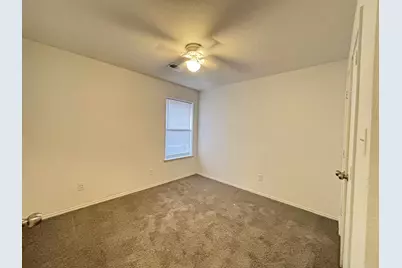 830 W Colony Drive, Arlington, TX 76001 - Photo 9