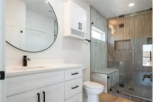 2950 Sundial Dr, Dallas, TX 75229 - Photo 17