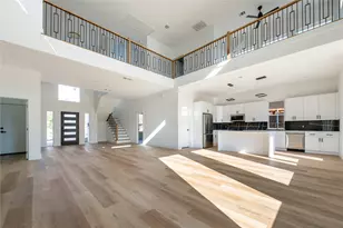 2950 Sundial Dr, Dallas, TX 75229 - Photo 9