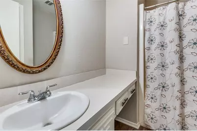 2800 Shadylake Court, Irving, TX 75060 - Photo 11