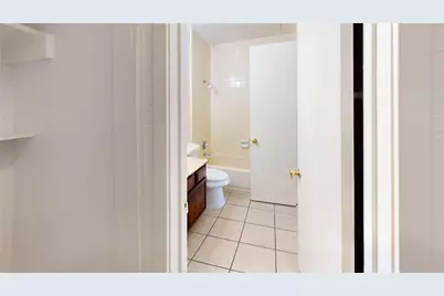 3100 Devonshire Drive #205, Plano, TX 75075 - Photo 9