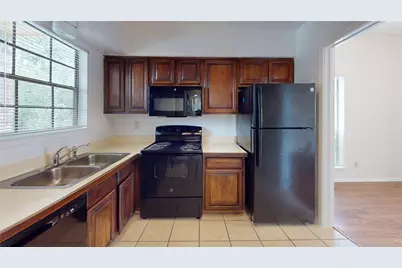 3100 Devonshire Drive #205, Plano, TX 75075 - Photo 3