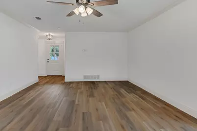 6433 Heather Drive, Watauga, TX 76148 - Photo 5