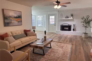 6433 Heather Dr, Watauga, TX 76148 - Photo 5