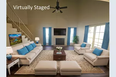 2109 Fleur De Lis Court, Arlington, TX 76012 - Photo 3