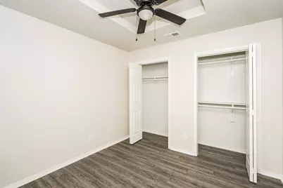 2336 Markland Street, Irving, TX 75060 - Photo 11