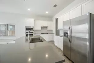 813 Bent Brook Rd, Little Elm, TX 75068 - Photo 5