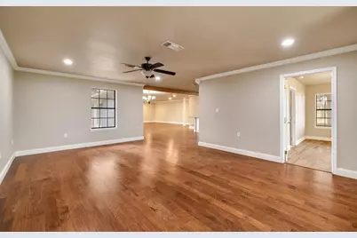 102 Bowie Cove, Gainesville, TX 76240 - Photo 11