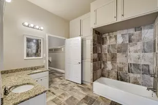 102 Bowie Cove, Gainesville, TX 76240 - Photo 33