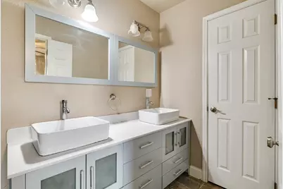 102 Bowie Cove, Gainesville, TX 76240 - Photo 7