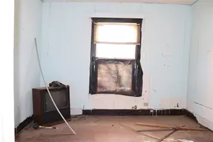 417 N Scullin Ave, Denison, TX 75020 - Photo 3