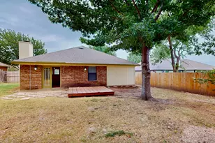 8205 April Ln, Watauga, TX 76148 - Photo 39