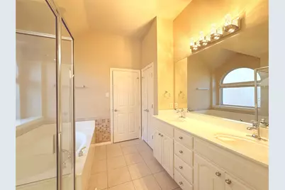 2712 Flint Rock Drive, Fort Worth, TX 76131 - Photo 17