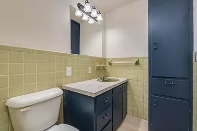 921 Evans Street, Bonham, TX 75418 - Photo 11