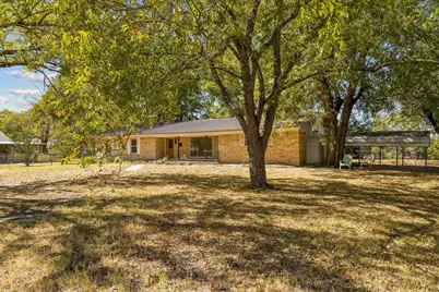 921 Evans Street, Bonham, TX 75418 - Photo 23