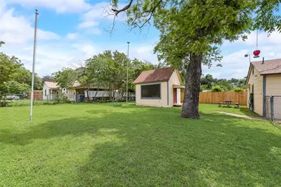 1104 Trinity View Street, Irving, TX 75060 - Photo 33