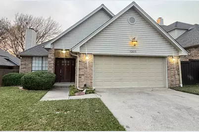 1205 Olde Towne Drive, Irving, TX 75061 - Photo 1